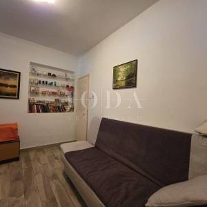 NOVI VINODOLSKI, BRIBIRSKA OBALA, stan 130m  od mora