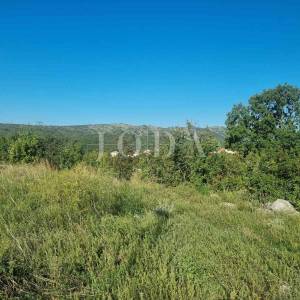 NOVI VINODOLSKI, građevinsko zemljište 398m2