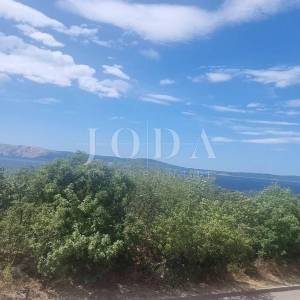 Novi Vinodolski, građevinski teren na odličnoj lokaciji