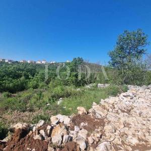 Novi Vinodolski, građevinski teren 505m2