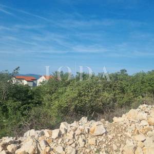 Novi Vinodolski, građevinski teren 1494m2 sa pogledom na more