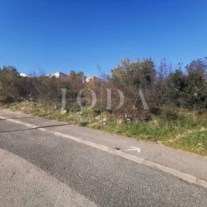 Novi Vinodolski, građevinsko zemljište 557m2