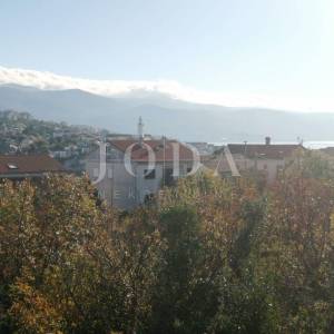 Novi Vinodolski, građevinsko zemljište 557m2