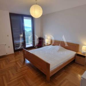 Novi Vinodolski kuća 100 m od mora