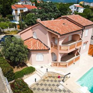 Novi Vinodolski kuća s bazenom
