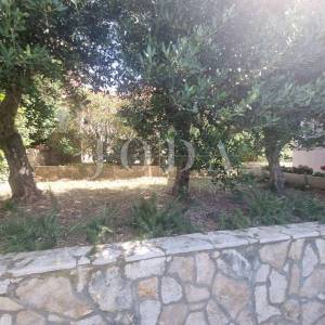 Novi Vinodolski, kuća sa tri stana i prekrasnim pogledom na more