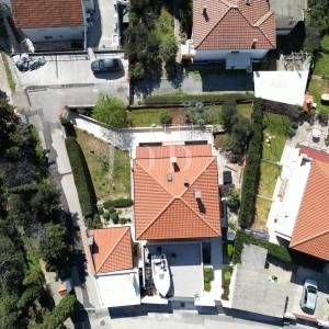 NOVI VINODOLSKI, kuća u blizini mora