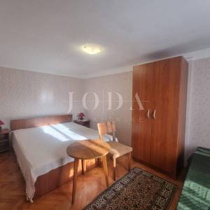 Novi Vinodolski, kuća u blizini mora