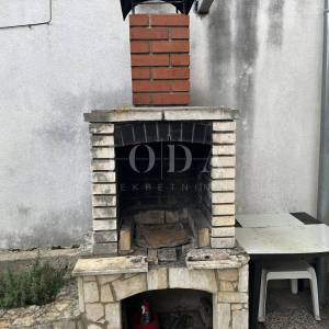 NOVI VINODOLSKI, kuća u centru