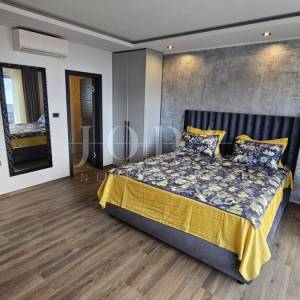 Novi Vinodolski moderna novogradnja blizu plaže i centra grada