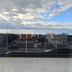 Novi Vinodolski moderna novogradnja blizu plaže i centra grada