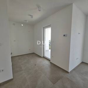NOVI VINODOLSKI, SMOKVICA - apartman u novogradnji, blizina mora