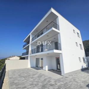 NOVI VINODOLSKI, SMOKVICA - apartman u novogradnji, blizina mora