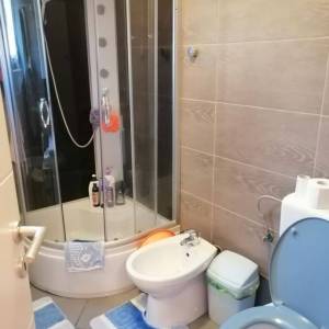 NOVI VINODOLSKI - stan na dobroj poziciji blizu mora