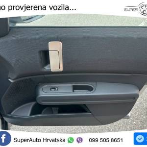 NOVO MINI Countryman C Classic 1.5 Aut. Trim 156 KS, KAM+LED+GR SJED+PANO+HEAD