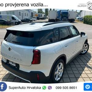 NOVO MINI Countryman C Classic 1.5 Aut. Trim 156 KS, KAM+LED+GR SJED+PANO+HEAD