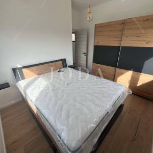 NOVOGRADNJA Lijepa prizemnica sa bazenom,Svetvinčenat okolica 