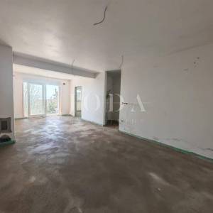 Novogradnja na Kastvu 90m2