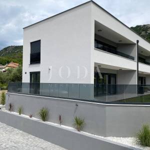 Novogradnja u okolici Baške, Krk