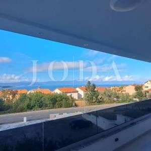 Novoizgrađeni moderni stanovi, Malinska - otok Krk