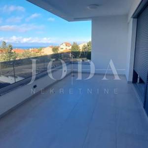 Novoizgrađeni moderni stanovi, Malinska - otok Krk