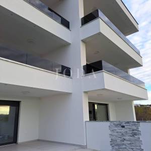 Novoizgrađeni moderni stanovi, Malinska - otok Krk