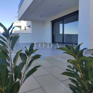 Novoizgrađeni moderni stanovi, Malinska - otok Krk