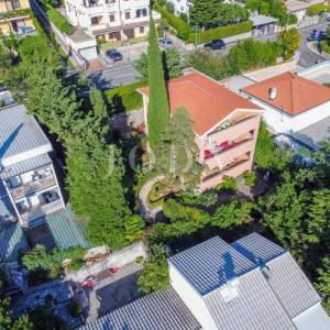 Obiteljska kuća blizu plaže