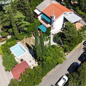 Obiteljska kuća na top lokaciji