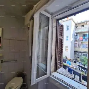 Odličan stan u srcu grada, Pula.