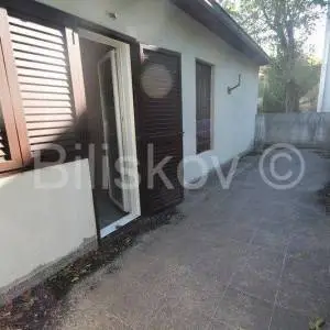 Omiš, Tugare prodaja samostojeća kuća 200 m2