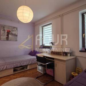 Opatija, 3s+db, 101.20m2, lođa, pogled na more