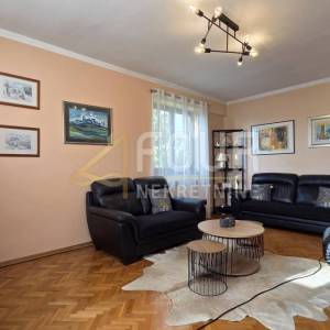 Opatija, 3s+db, 101.20m2, lođa, pogled na more