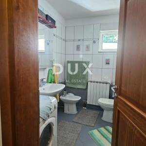 OPATIJA, CENTAR - 2S +DB, 75m2 mjesto gdje svaki dan počinje pogledom na more