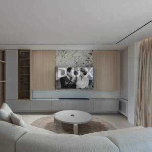 OPATIJA, CENTAR - luksuzna rezidencija za dugoročni najam s vlastitim bazenom i garažom