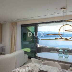 OPATIJA, CENTAR - luksuzna rezidencija za dugoročni najam s vlastitim bazenom i garažom