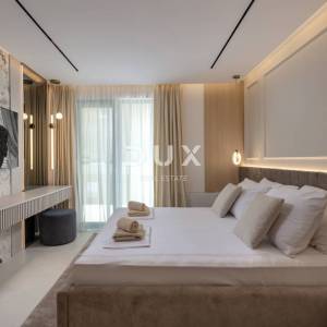 OPATIJA, CENTAR - luksuzna rezidencija za dugoročni najam s vlastitim bazenom i garažom