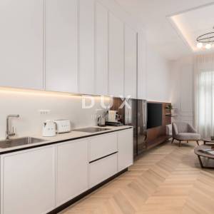 OPATIJA, CENTAR – unikatna nekretnina od 114 m2, remek-djelo austro-ugarske gradnje u centru Opatije