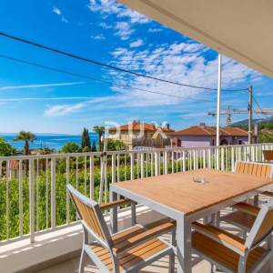 OPATIJA, IČIĆI – moderan stan za dugoročni najam s bazenom i panoramskim pogledom na more