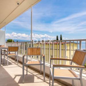 OPATIJA, IČIĆI – moderan stan od 66 m² za dugoročni najam, s bazenom i panoramskim pogledom na more