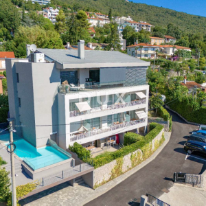 OPATIJA, IČIĆI – moderan stan od 51 m² za dugoročni najam, s bazenom i panoramskim pogledom na more