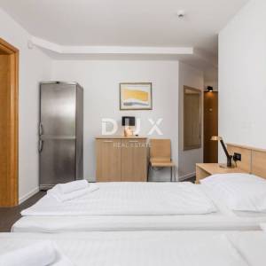OPATIJA, IČIĆI – moderan stan od 51 m² za dugoročni najam, s bazenom i panoramskim pogledom na more