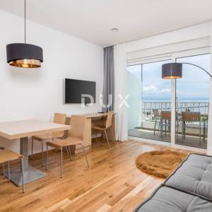 OPATIJA, IČIĆI – moderan stan od 46 m² za dugoročni najam, s bazenom i panoramskim pogledom na more