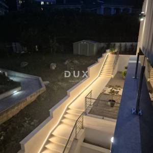 OPATIJA, LOVRAN - luksuzan stan 94m2 na katu, 300m od mora