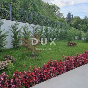 OPATIJA, LOVRAN - luksuzan stan 94m2 na katu, 300m od mora