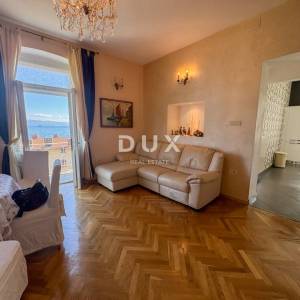 OPATIJA, LOVRAN- prekrasna prilika za kupnju povijesnog stana u vili, drugi red do mora, terasa i pogled