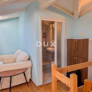 OPATIJA, LOVRAN- prekrasna prilika za kupnju povijesnog stana u vili, drugi red do mora, terasa i pogled