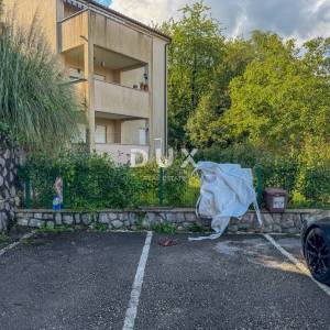 OPATIJA, RUKAVAC - prekrasan stan s vrtom u novijoj kući, idealan obiteljski dom ili investicija u blizini sadržaja i grada...