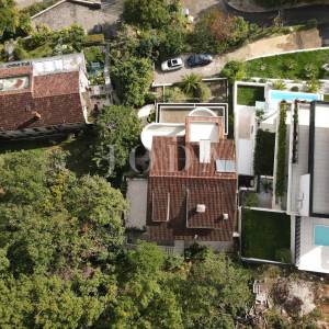 Opatija samostojeća kuća na lijepoj lokaciji