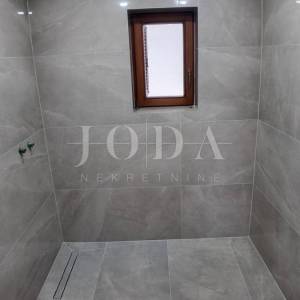 Opatija samostojeća kuća na lijepoj lokaciji